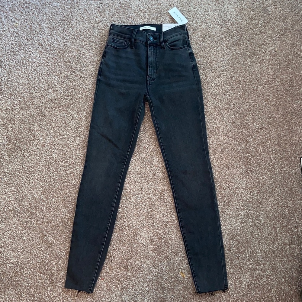 Black Pacsun skinny jeans
